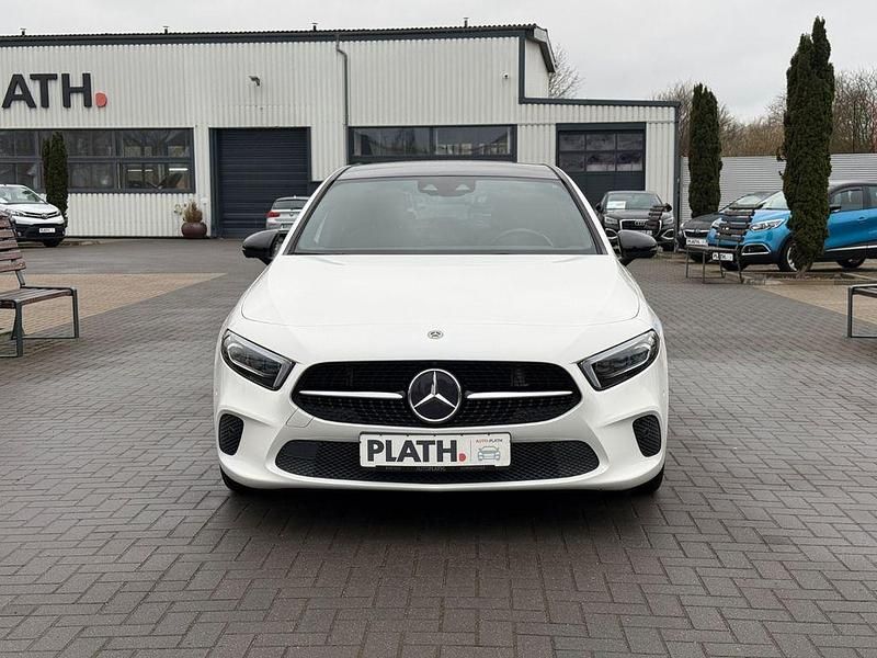 Gebraucht Mercedes A220 Progressive 190 PS (139 kW) 2018 Weiß Limousine