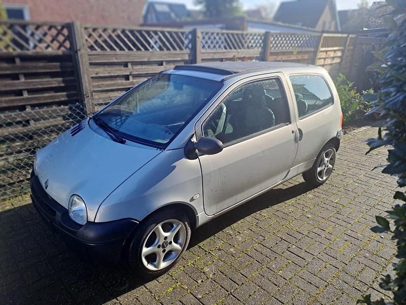 Gebraucht Renault Twingo 58 PS (42 kW) 2003 Silber Kleinwagen