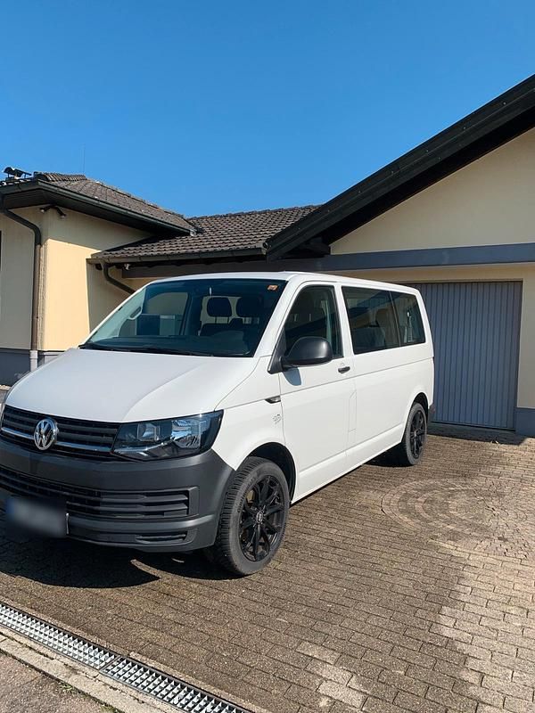 Gebraucht VW Transporter 150 PS (110 kW) 2020 Weiß Van