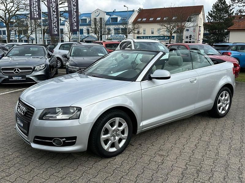Gebraucht Audi A3 Cabriolet Attraction 160 PS (117 kW) 2011 Silber Cabrio