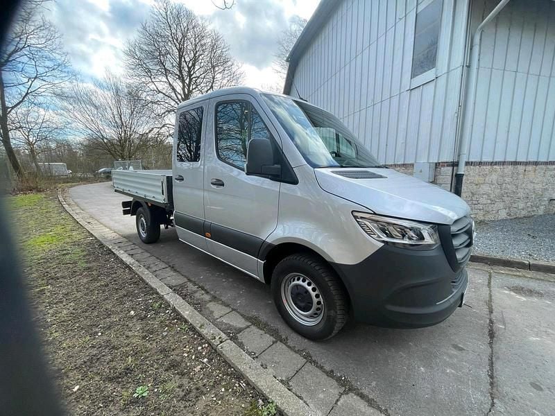 Gebraucht Mercedes Sprinter 170 PS (125 kW) 2022 Silber Van