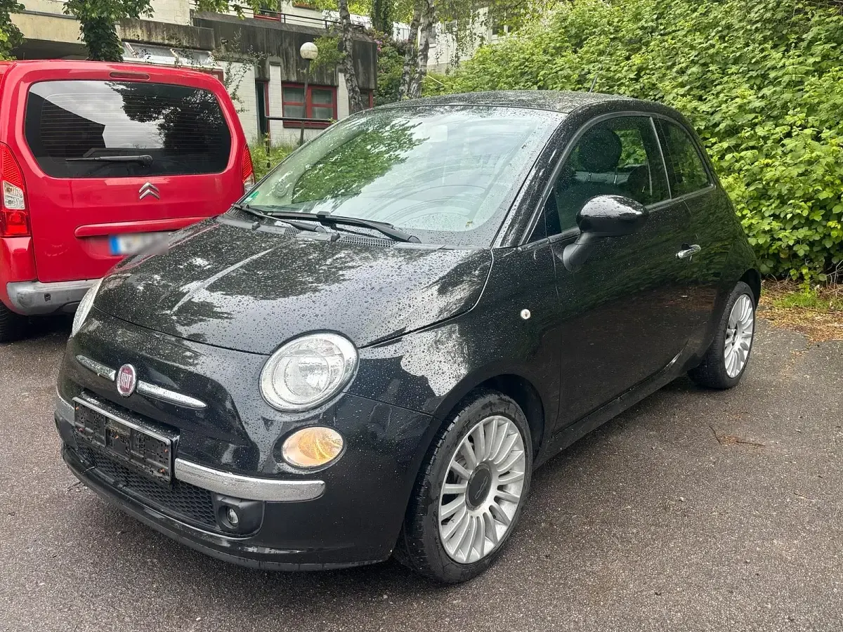 Gebraucht Fiat 500 68 PS (50 kW) 2012 Schwarz Kleinwagen