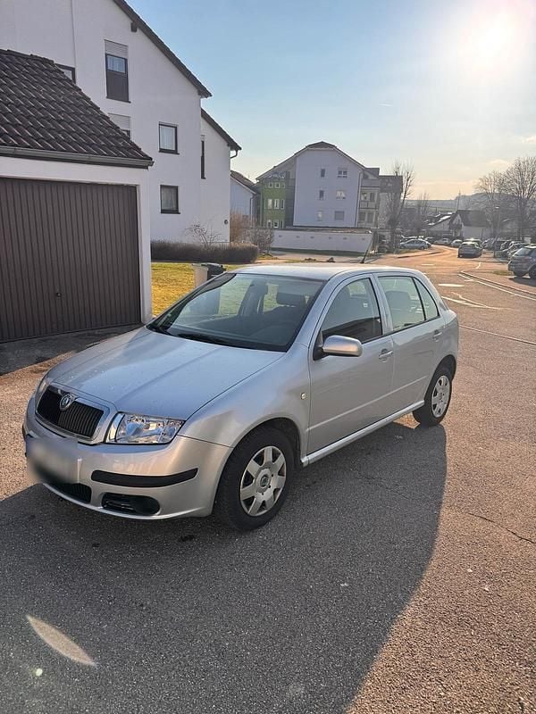Gebraucht Skoda Fabia 54 PS (39 kW) 2007 Silber Kleinwagen