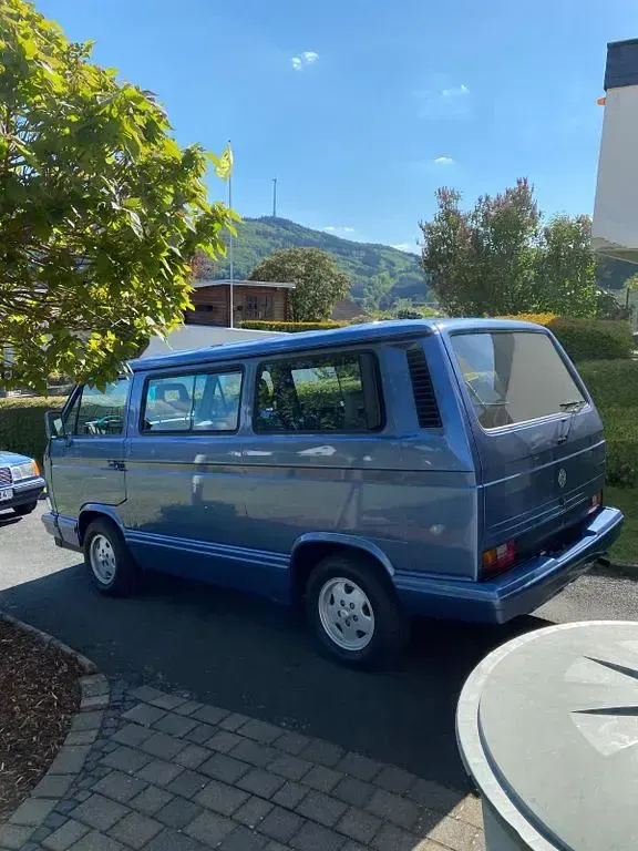 Gebraucht VW Multivan 92 PS (67 kW) 1989 Blau Van / Kleinbus