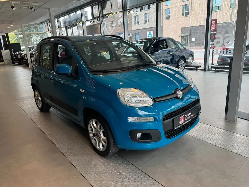 Gebraucht Fiat Panda Lounge 86 PS (63 kW) 2012 Turchese sognante Kleinwagen