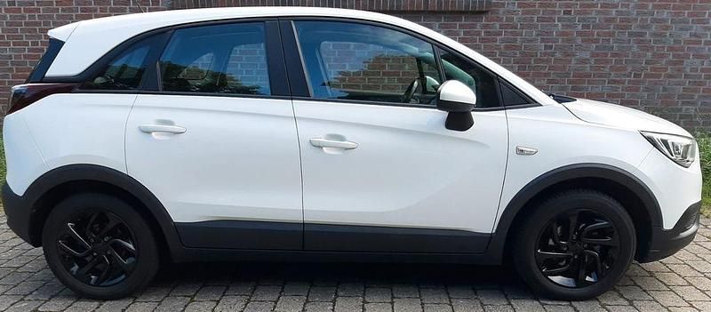Weiß Gebraucht 2019 Opel Crossland Ultimate SUV | 10.700 € (Guter Preis) - Bild 1/4
