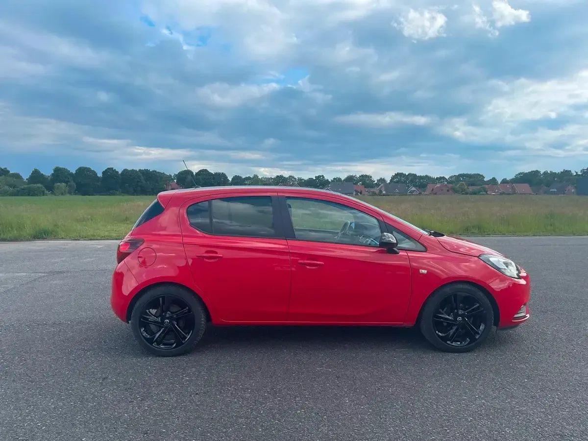 Gebraucht Opel Corsa 90 PS (66 kW) 2016 Rot Kleinwagen