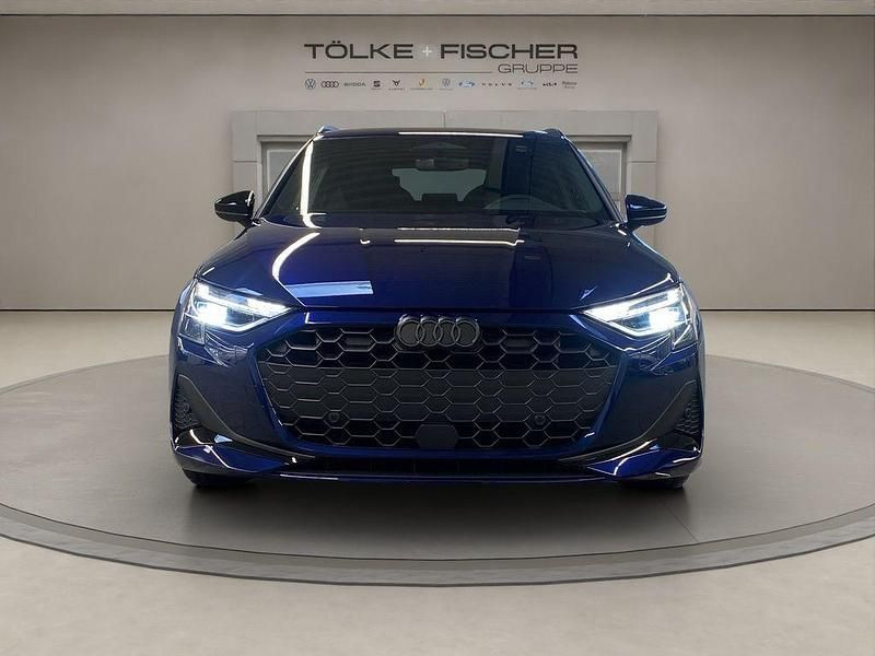 Gebraucht Audi A3 Advanced 150 PS (110 kW) 2025 Blau Limousine