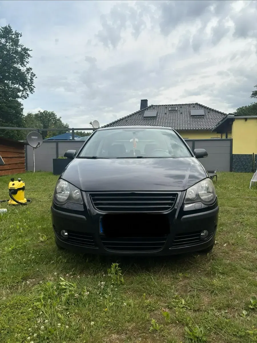 Gebraucht VW Polo 60 PS (44 kW) 2007 Schwarz Kleinwagen