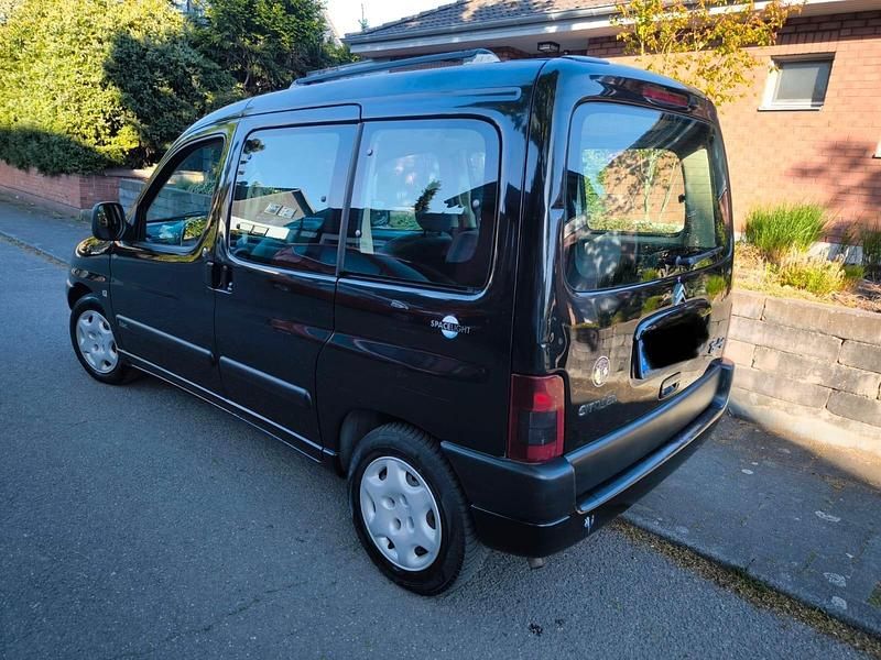 Gebraucht Citroën Berlingo 75 PS (55 kW) 2002 Schwarz Van / Kleinbus