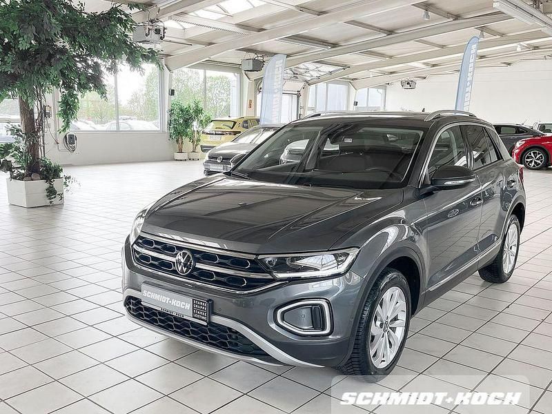 Gebraucht VW T-Roc Style 150 PS (110 kW) 2025 Indiumgrau (grau) SUV