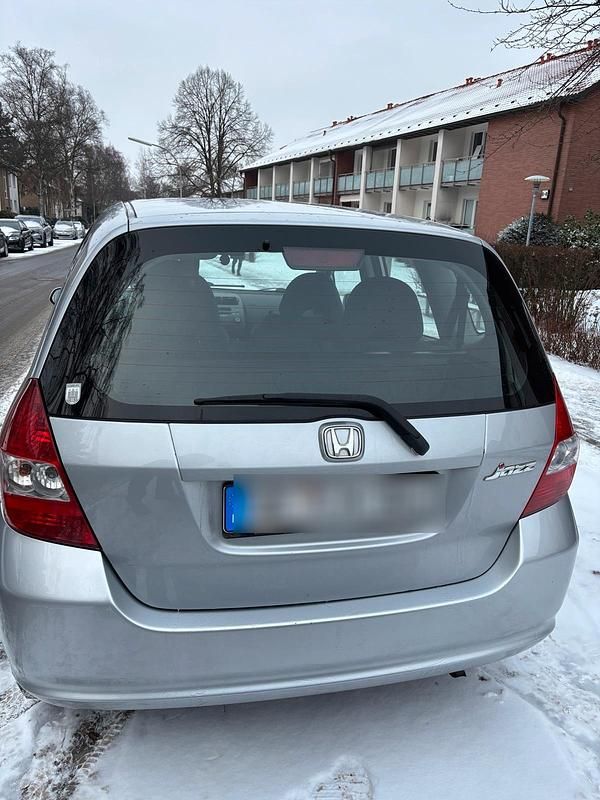 Gebraucht Honda Jazz 83 PS (61 kW) 2004 Silber Kleinwagen