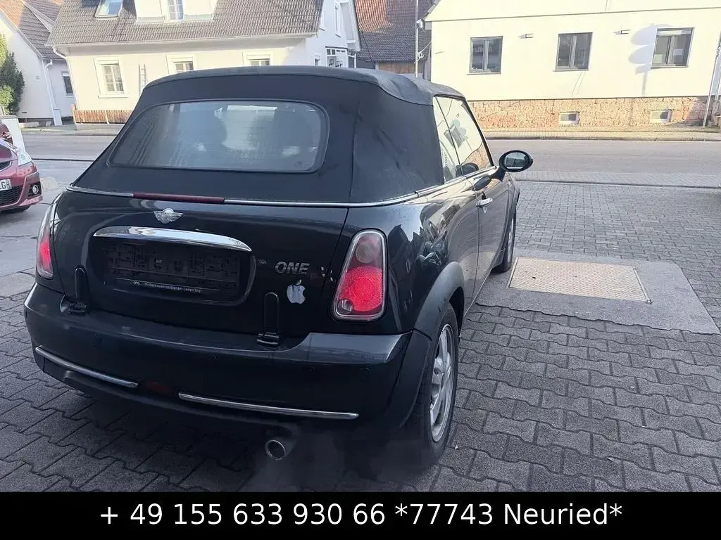 Käytetty Mini One Cabriolet 90 HP (66 kW) 2006 Musta Avoauto