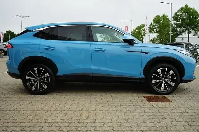 Neu MG HS 170 PS (125 kW) 2025 Andere SUV