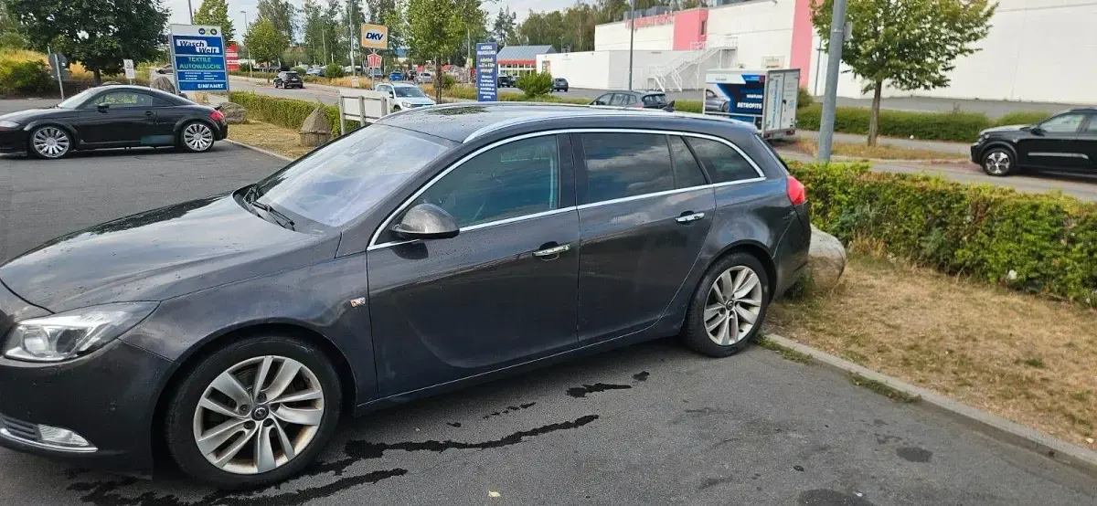 Gebraucht Opel Insignia 160 PS (117 kW) 2013 Grau Kombi