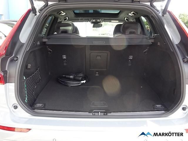 Neu Volvo XC60 Plus 455 PS (334 kW) 2026 Grau SUV