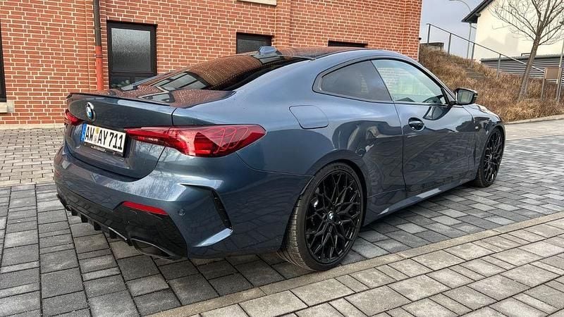 Gebraucht BMW M440 M Sport 374 PS (275 kW) 2024 Blau Limousine