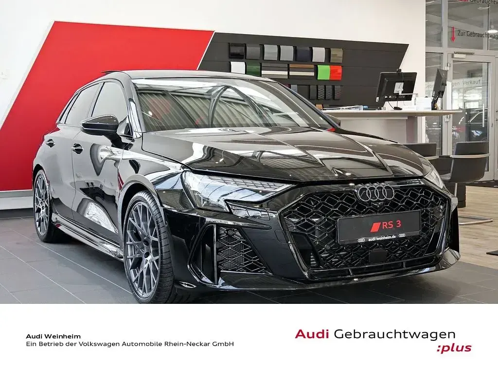 Gebraucht Audi RS3 Sport 400 PS (294 kW) 2026 Schwarz Limousine