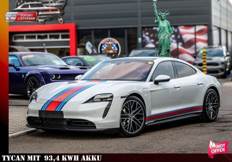 Carraraweiß Gebraucht 2020 Porsche Taycan 4S Sport Limousine | 77.900 € (Teuer) - Bild 1/4