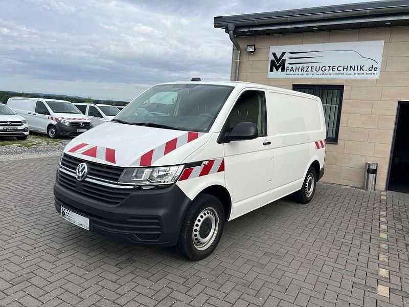 Candyweiss Gebraucht 2021 VW Transporter R Van | 22.700 € - Bild 1/4