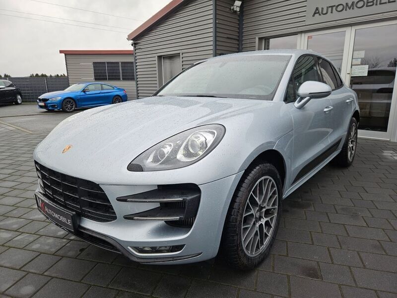 Silber Gebraucht 2014 Porsche Macan Turbo Sport SUV | 37.890 € (Etwas zu teuer) - Bild 1/4
