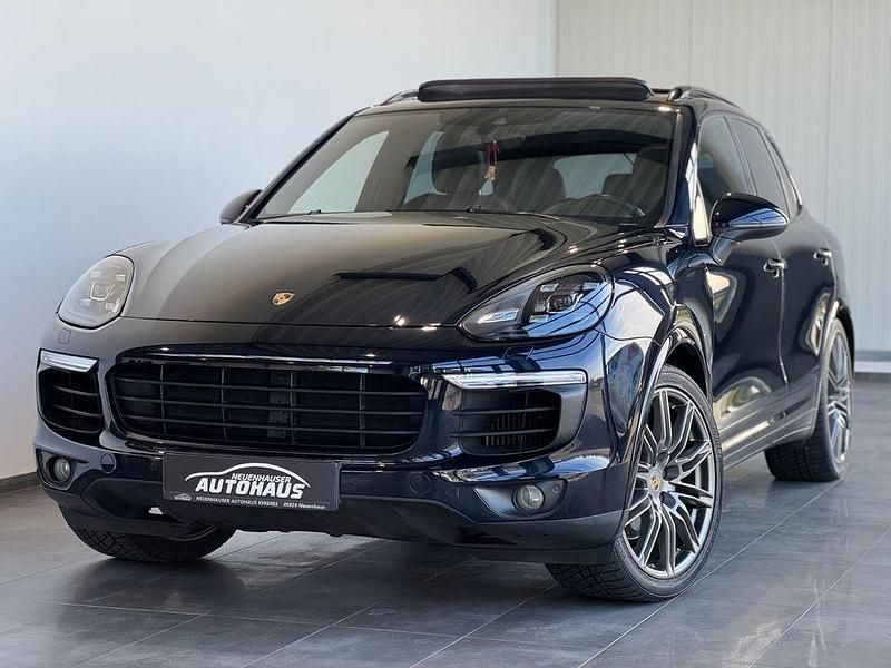 Blau Gebraucht 2015 Porsche Cayenne SUV | 32.290 € (Teuer) - Bild 1/4