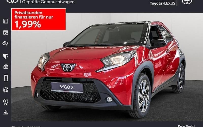 Rot Gebraucht 2025 Toyota Aygo Play Kleinwagen | 19.490 € (Fairer Preis) - Bild 1/4