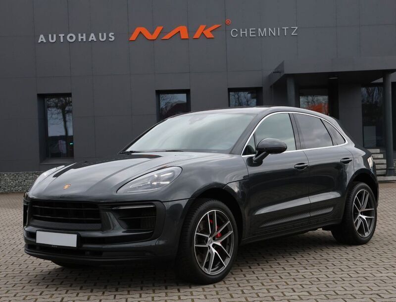 Grau Gebraucht 2023 Porsche Macan S SUV | 71.990 € (Guter Preis) - Bild 1/4