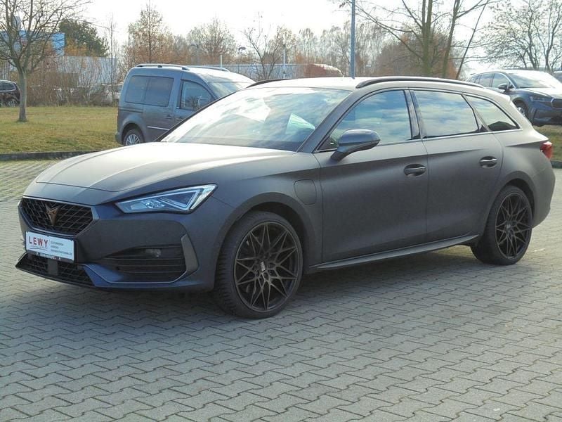 Grau Gebraucht 2020 Cupra Leon Limousine | 20.480 € (Etwas zu teuer) - Bild 1/4