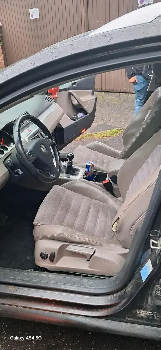 Gebraucht VW Passat 140 PS (102 kW) 2005 Weiß Kombi