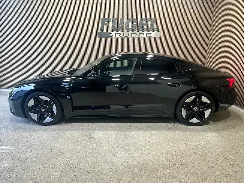 Gebraucht Audi e-tron GT quattro Sport 494 kW (673 PS) 2022 Mythosschwarz metallic Limousine