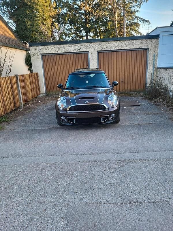 Usado Mini Cooper S 184 HP (135 kW) 2011 Castanho Citadino