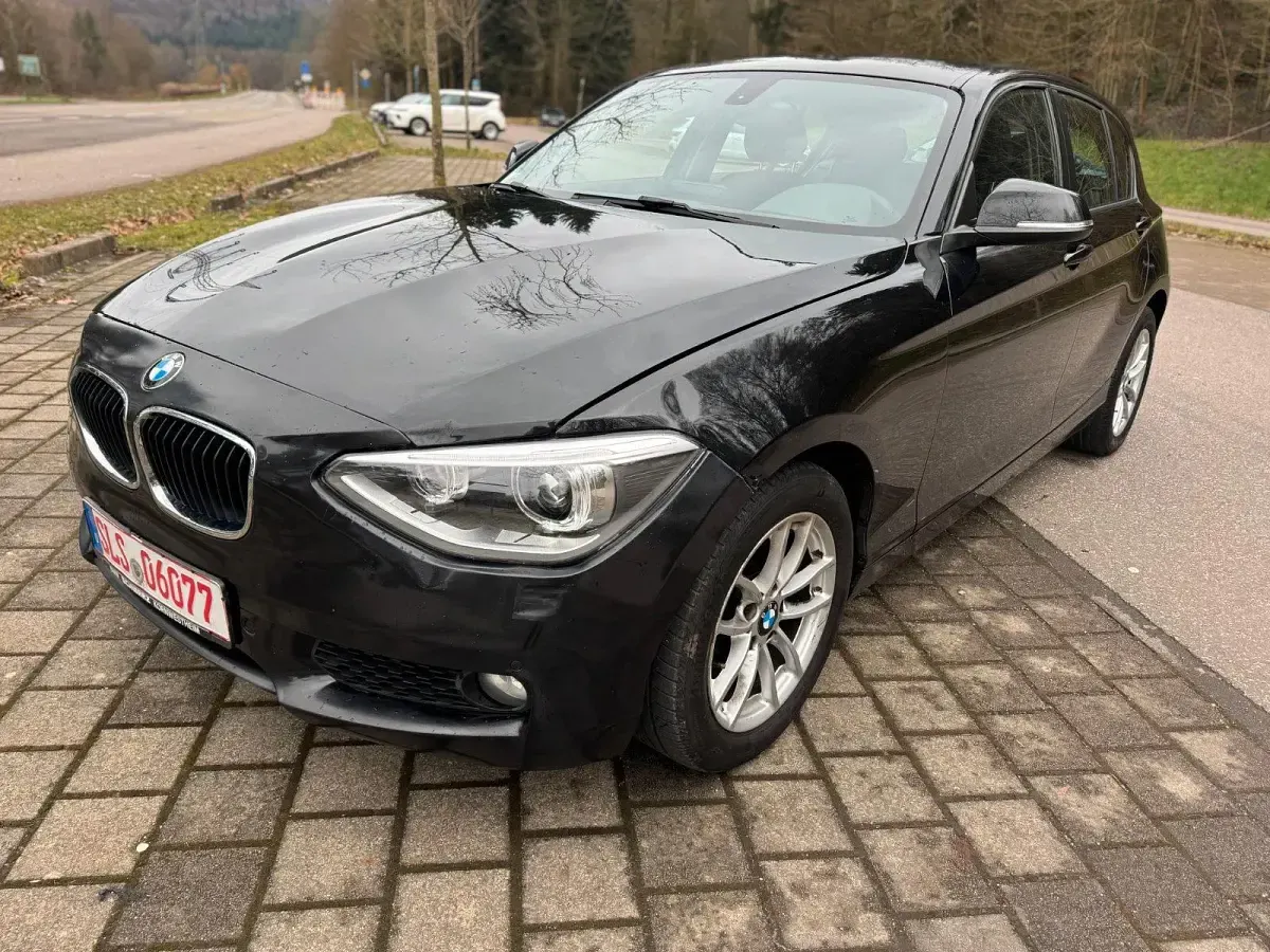 Gebraucht BMW 118 170 PS (125 kW) 2013 Schwarz Kleinwagen