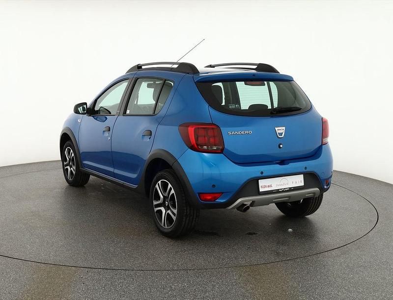 Gebraucht Dacia Sandero Celebration 90 PS (66 kW) 2018 Blau SUV