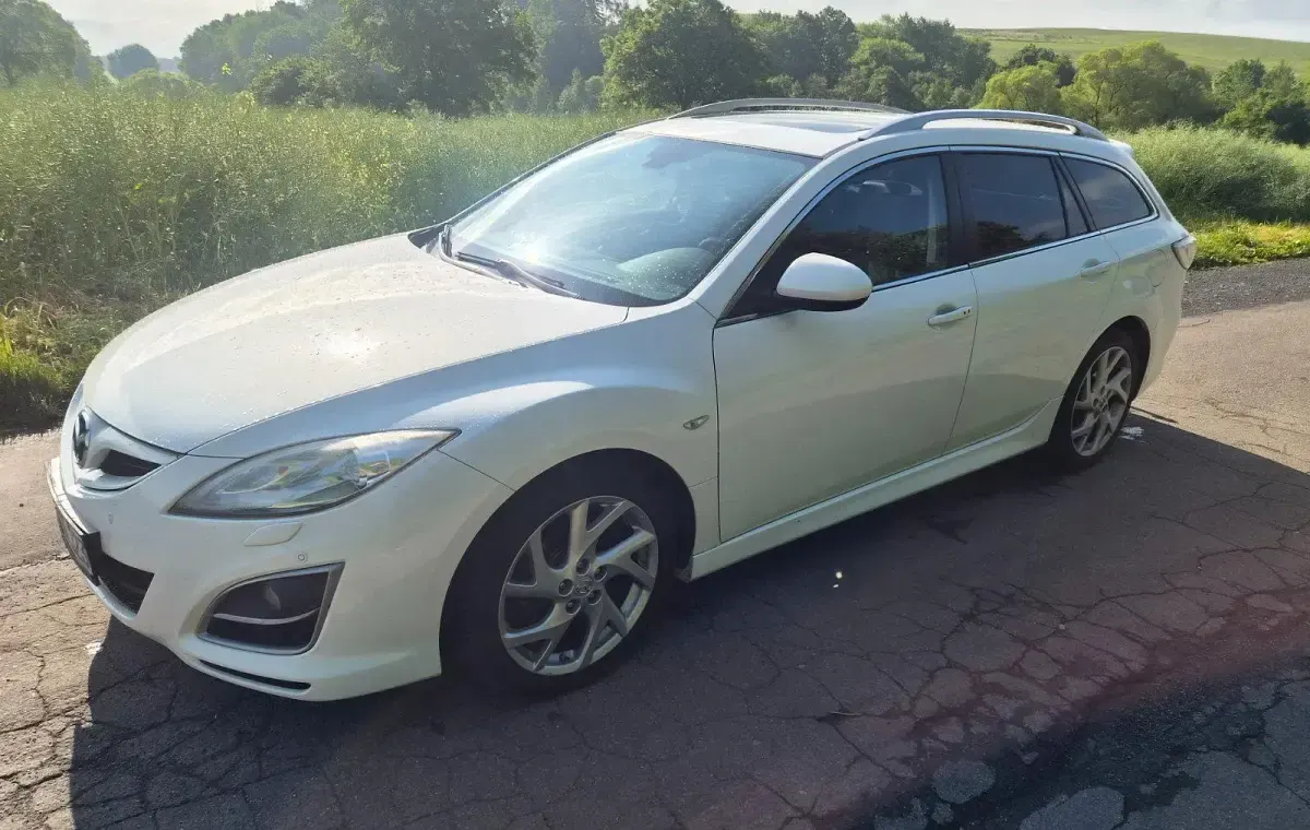 Gebraucht Mazda 6 179 PS (131 kW) 2012 Weiß Kombi