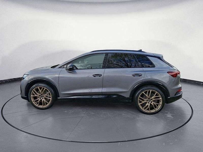 Gebraucht Audi Q4 e-tron Edition .1 219 kW (299 PS) 2022 Grau SUV