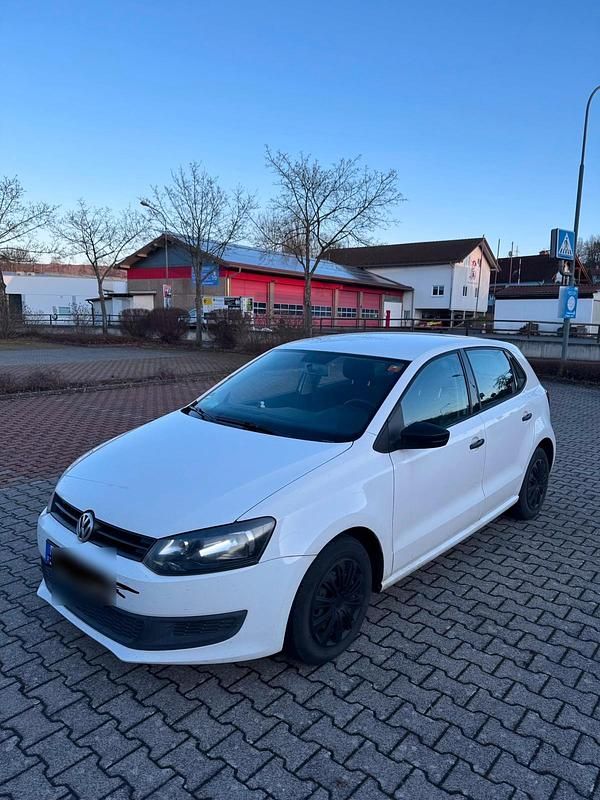 Gebraucht VW Polo 69 PS (50 kW) 2009 Weiß Kleinwagen
