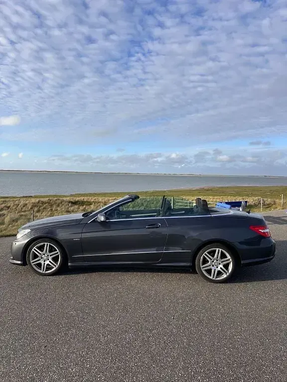 Gebraucht Mercedes 250 204 PS (150 kW) 2010 Grau Cabrio
