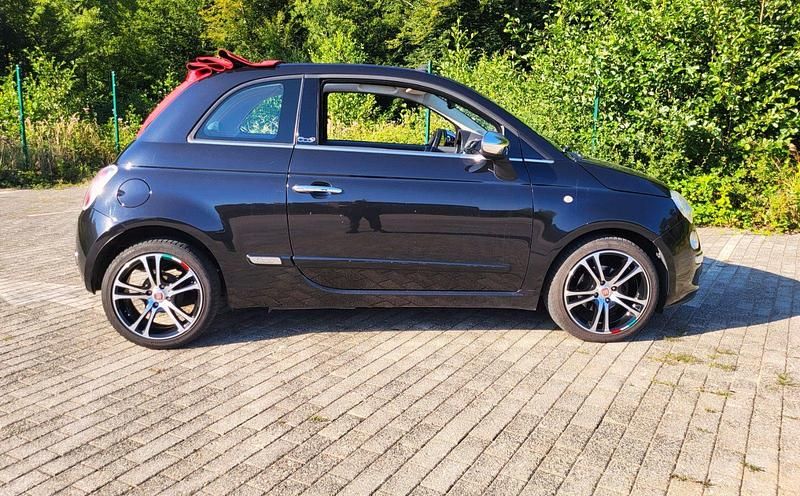 Schwarz Gebraucht 2012 Fiat 500C Cabrio | 6.666 € (Superpreis) - Bild 1/4
