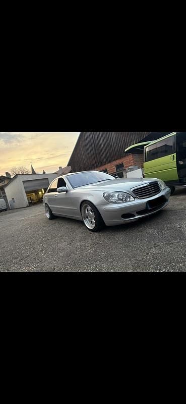 Gebraucht Mercedes S400 260 PS (191 kW) 2004 Silber Limousine
