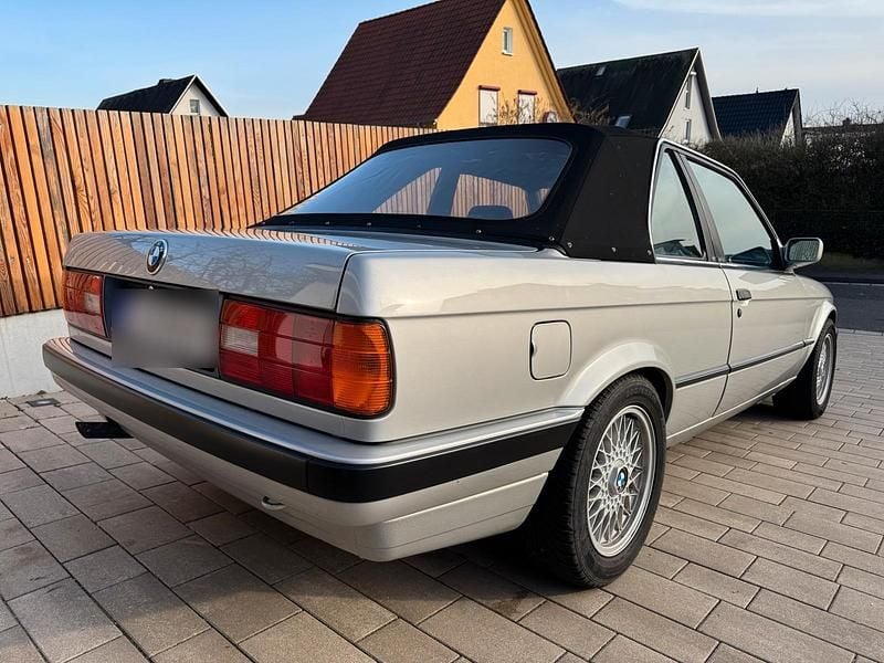Gebraucht BMW 316 Basis 1990 Grau Cabrio