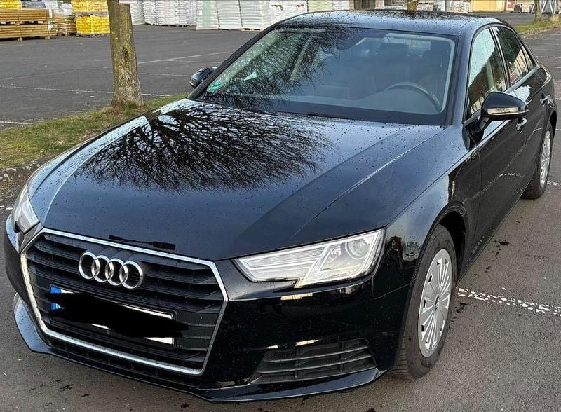 Gebraucht Audi A4 150 PS (110 kW) 2017 Schwarz Limousine