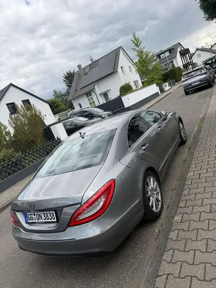 Gebraucht Mercedes CLS350 265 PS (194 kW) 2011 Silber Coupé