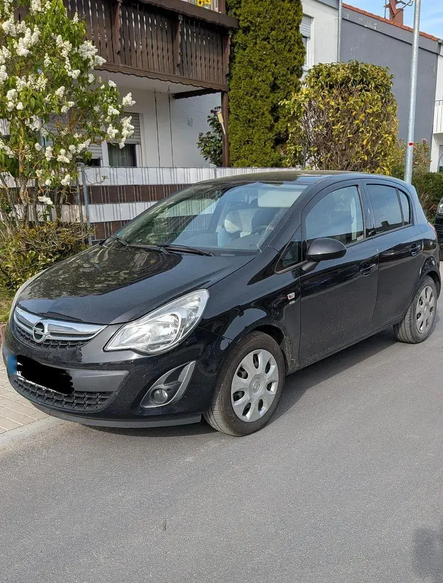Gebraucht Opel Corsa 87 PS (63 kW) 2011 Schwarz Kleinwagen