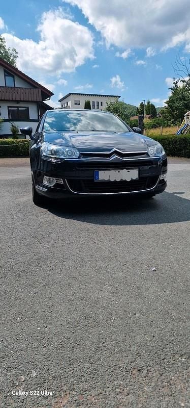 Grau Gebraucht 2011 Citroën C5 Limousine | 4.100 € (Fairer Preis) - Bild 1/4