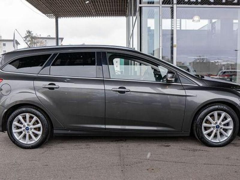 Gebraucht Ford Focus 120 PS (88 kW) 2016 Grau Kombi
