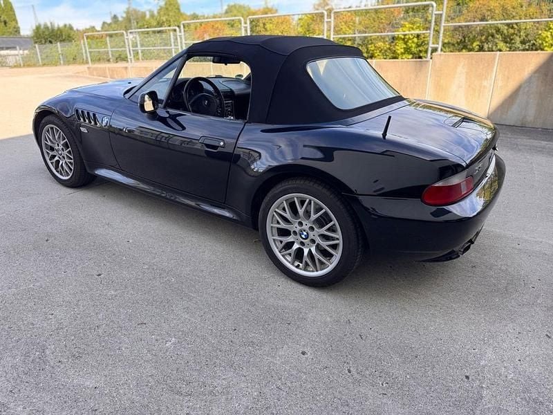 Gebraucht BMW Z3 M Sport 118 PS (86 kW) 2002 Schwarz Cabrio