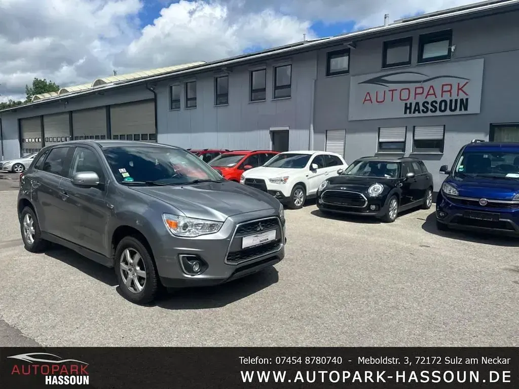Gebraucht Mitsubishi ASX Edition 150 PS (110 kW) 2012 Platinumgrau (m) SUV
