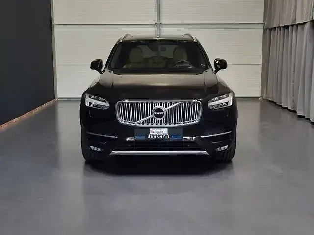 Gebraucht Volvo XC90 Inscription 320 PS (235 kW) 2015 Onyx black SUV