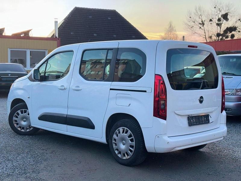 Gebraucht Opel Combo Life 110 PS (80 kW) 2018 Weiß Kombi